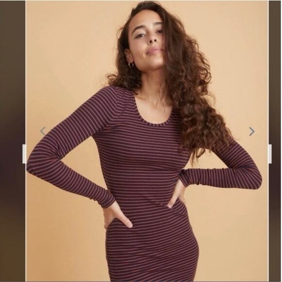 Marine Layer Lexi Rib Long Sleeve Navy Striped Midi Dress Women’s Size Small - Picture 6 of 8